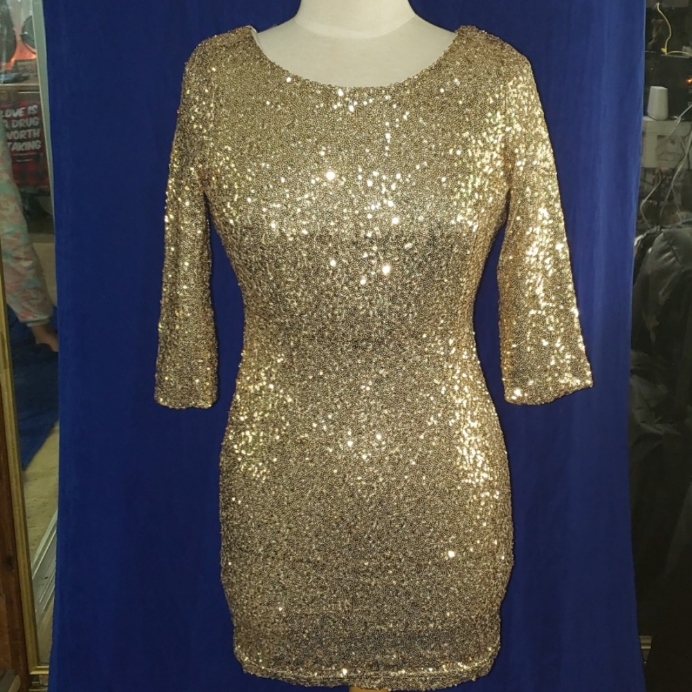 Gold sequin stretch party dress